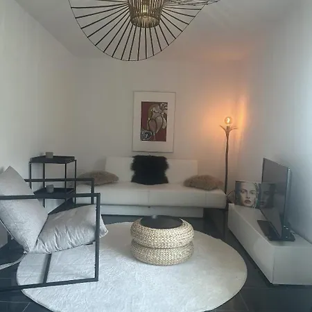 Apartman Charmante Fuer 2 *